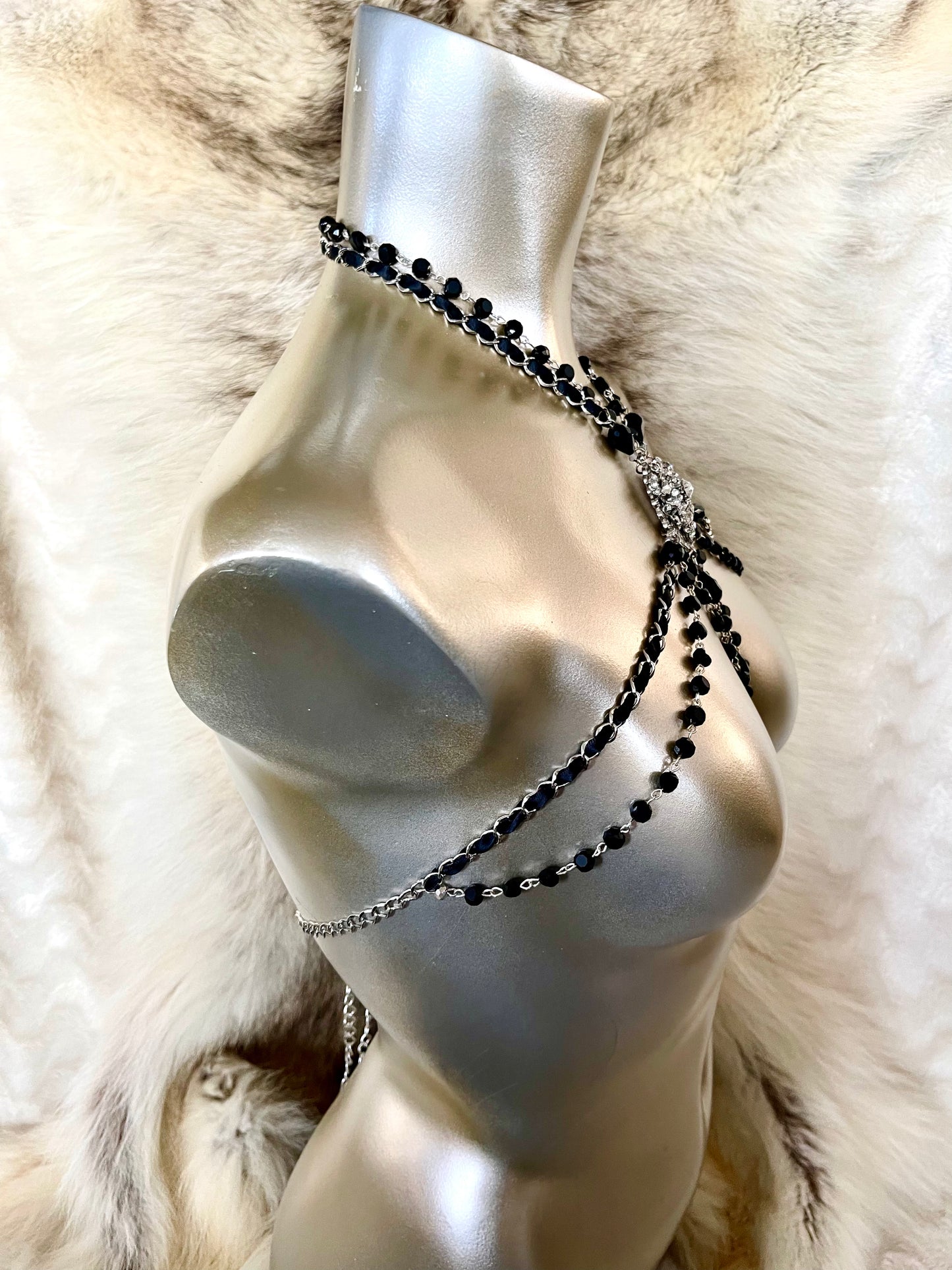 “Black Diamond” Décolletage Harness