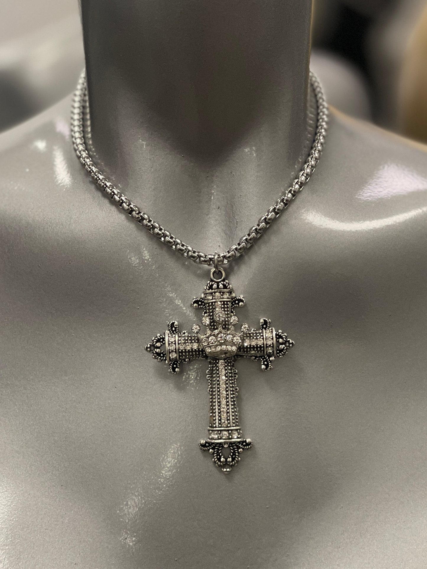 “Reign Supreme” Single Strand 3DCross