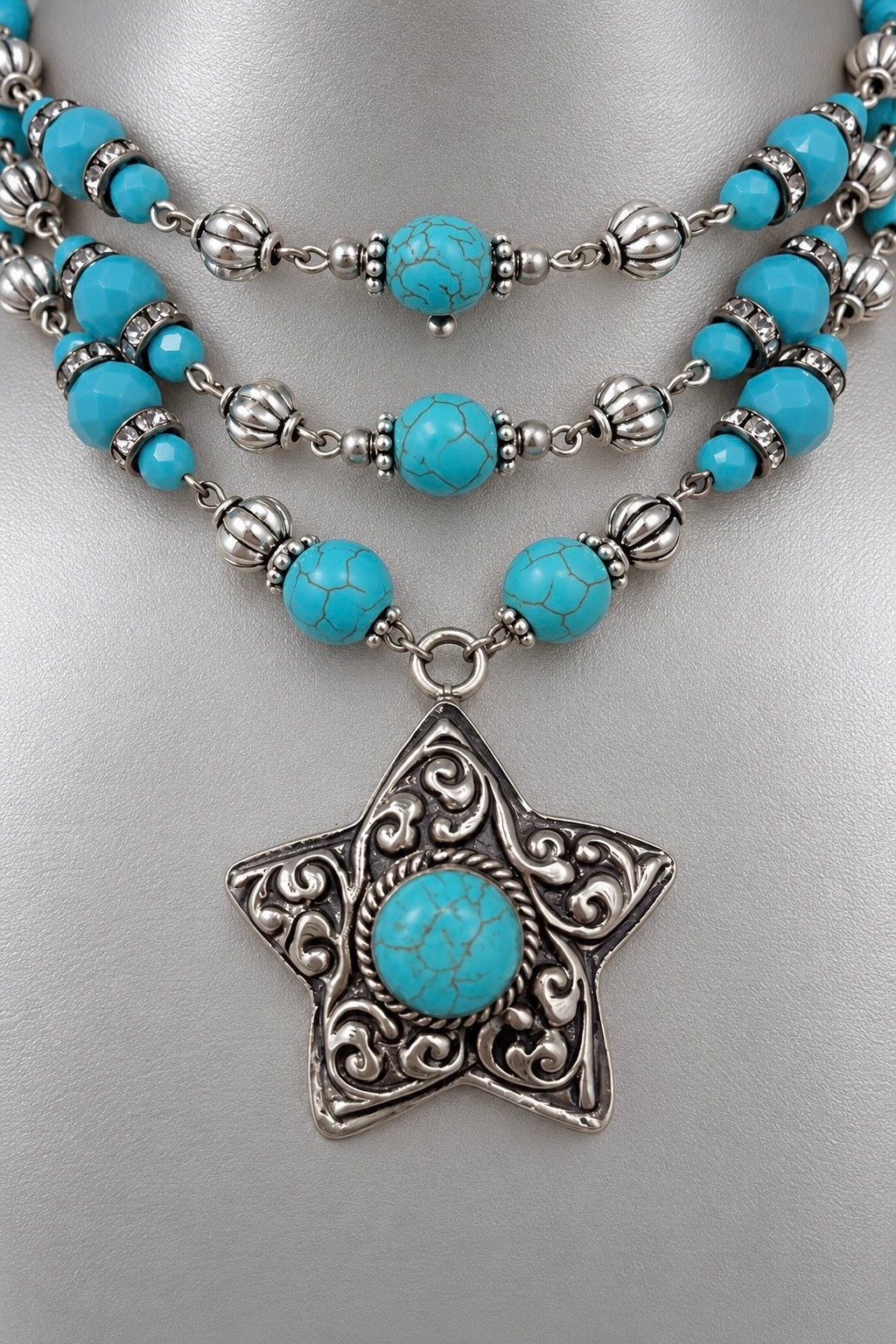 “Outlaw Star” Necklace - Choker