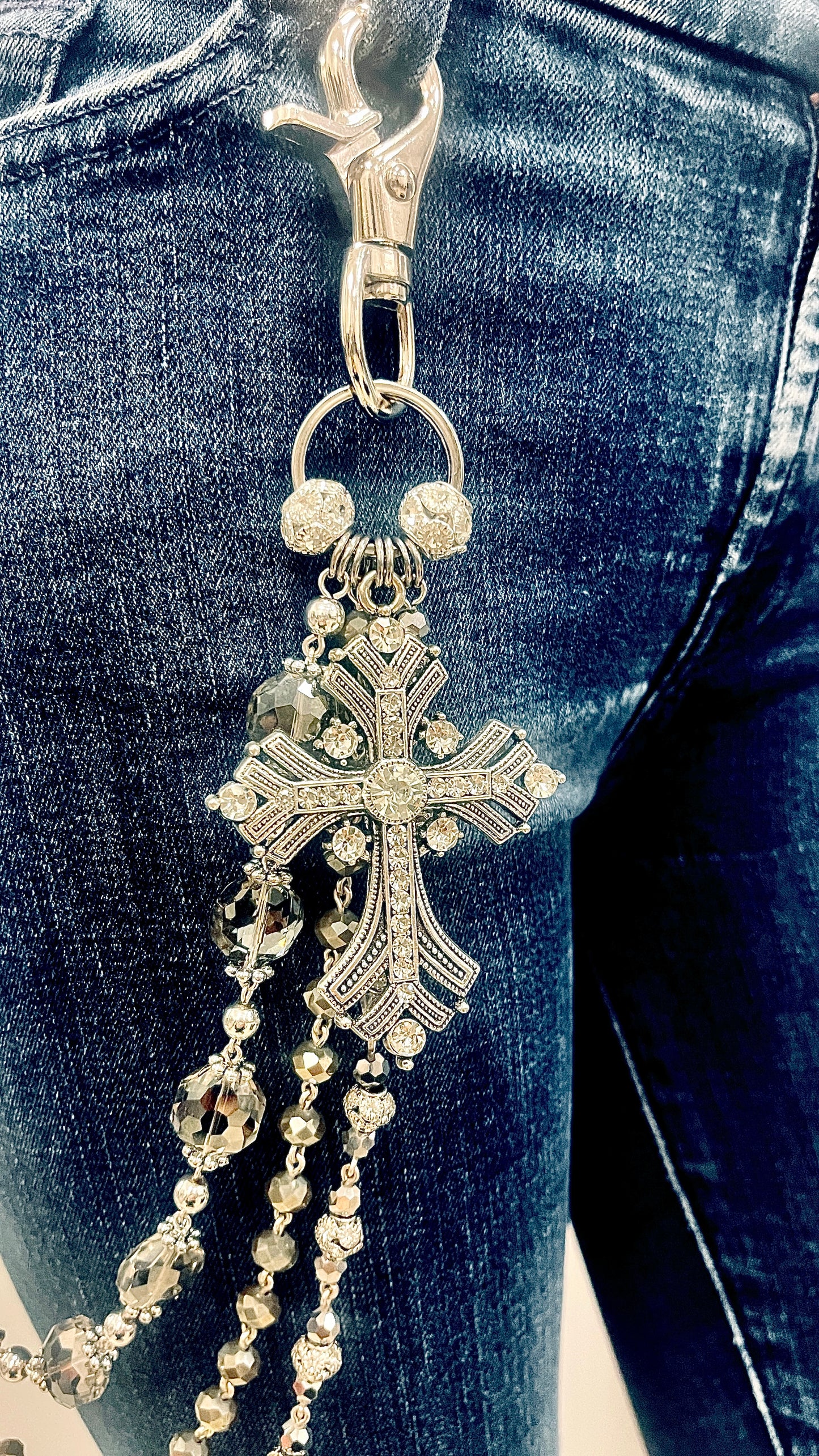 “Crystal Drip” Silver