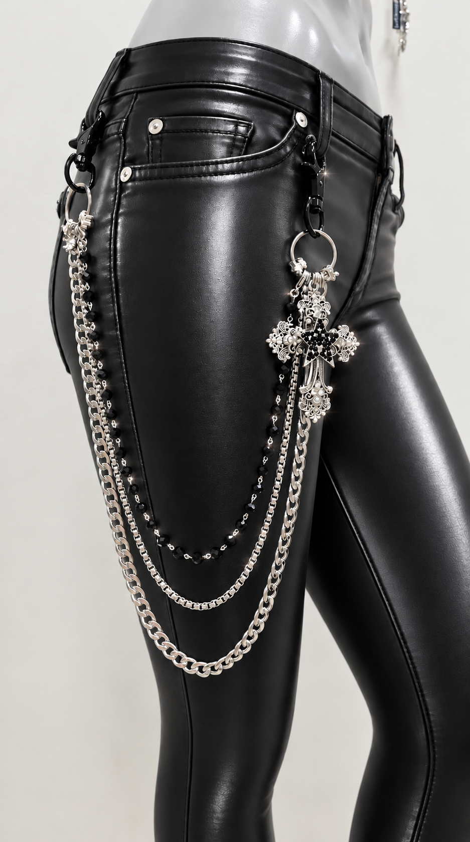 “Black Magic” Convertible Chain Belt