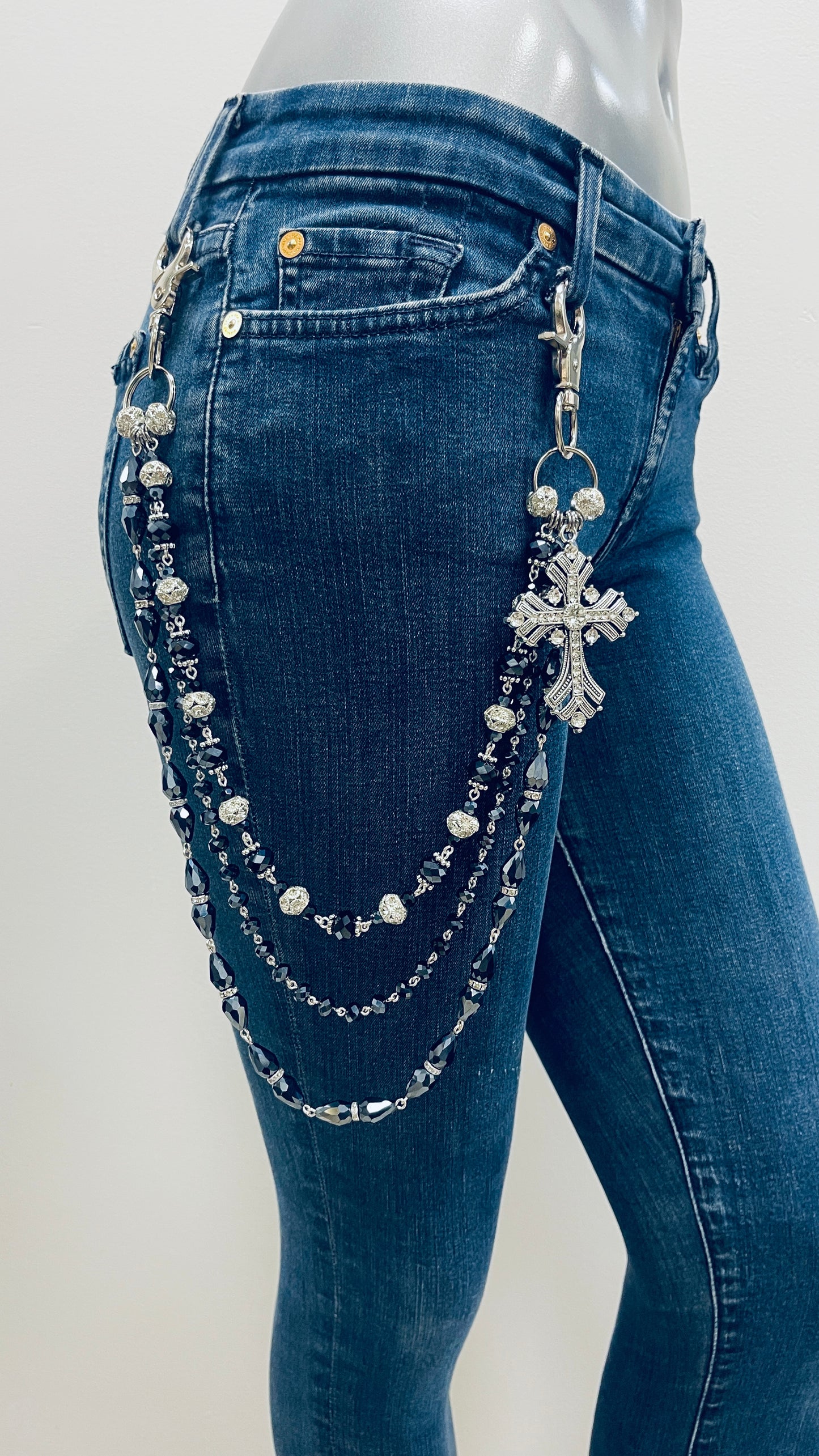 “Crystal Drip” Midnite Blu