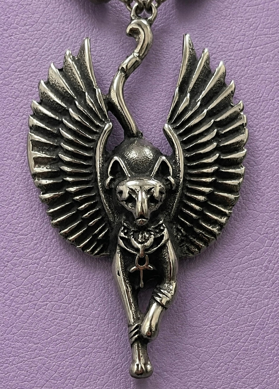 “Bastet Beauty” Crystal Necklace