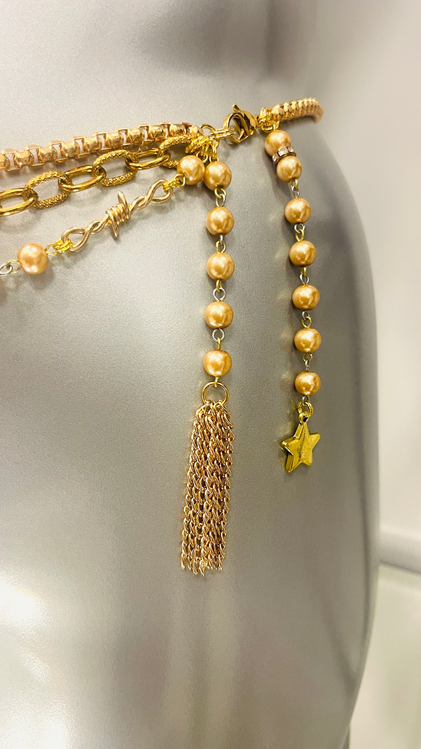 “Barbed Wire” 3 Strand Pearl & Chain Belt