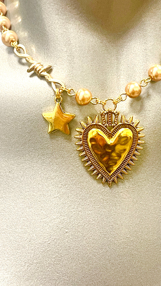 “Barbed Wire” Glass Pearl Heart Necklace