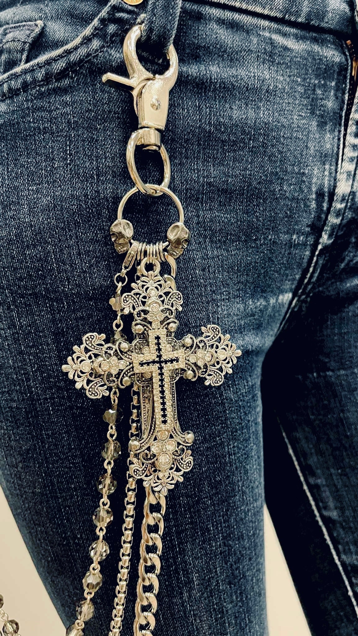 “Smokey Crystal” Chain Belt