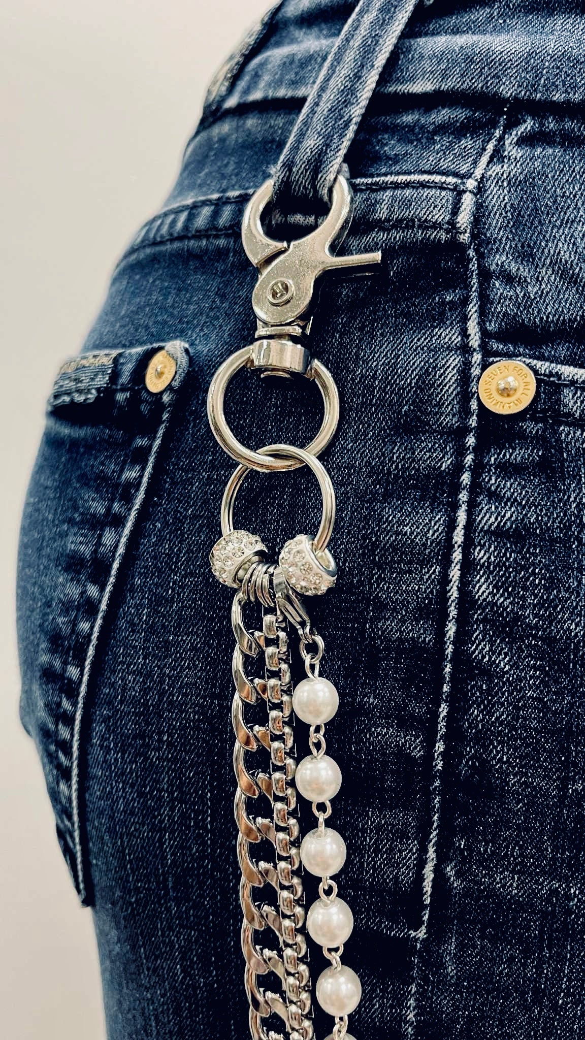 “Pearl” Chain Belt